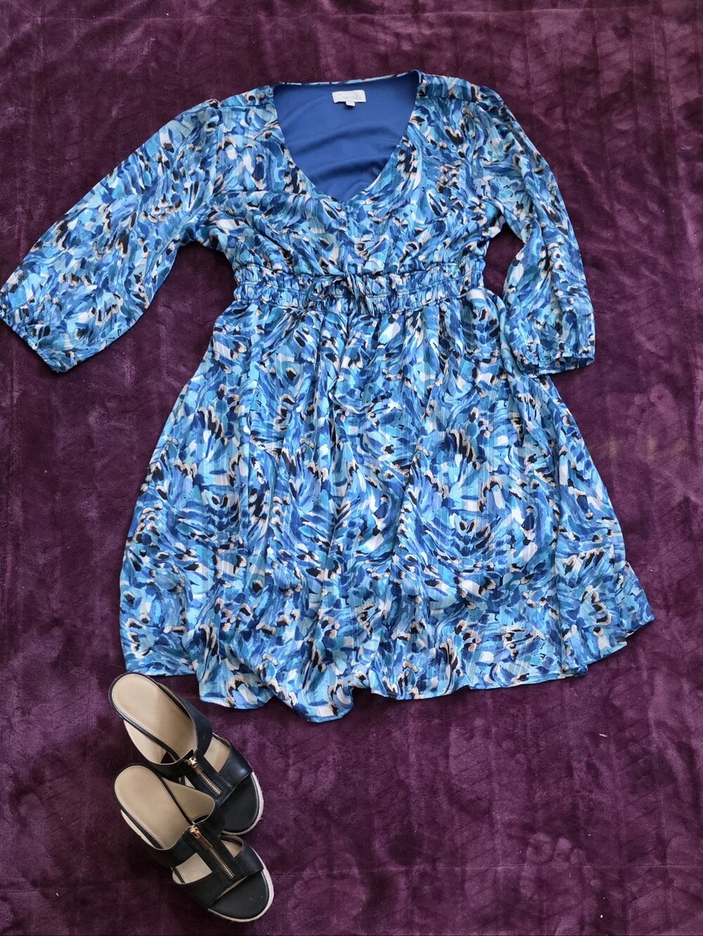 Chenault Blue Printed V-Neck Casual Dress
